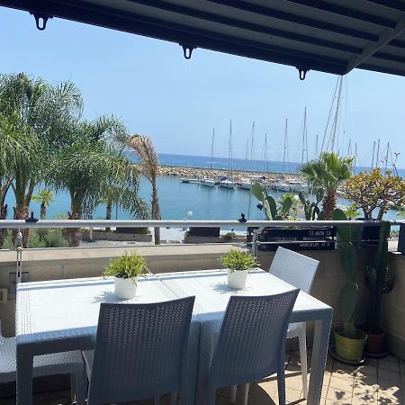 Luxury Apartment San Lorenzo Al Mare Luaran gambar