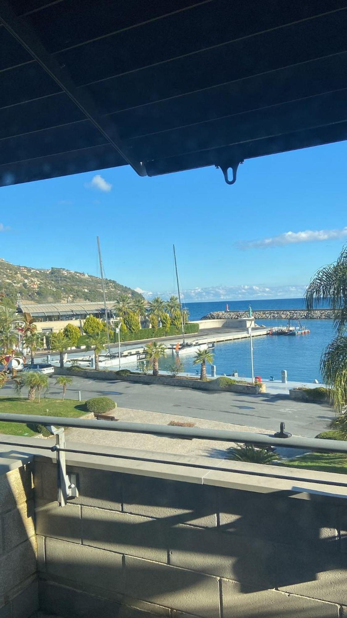 Luxury Apartment San Lorenzo Al Mare Luaran gambar