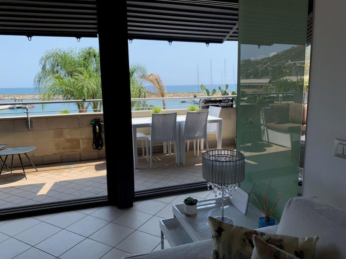 Luxury Apartment San Lorenzo Al Mare Luaran gambar